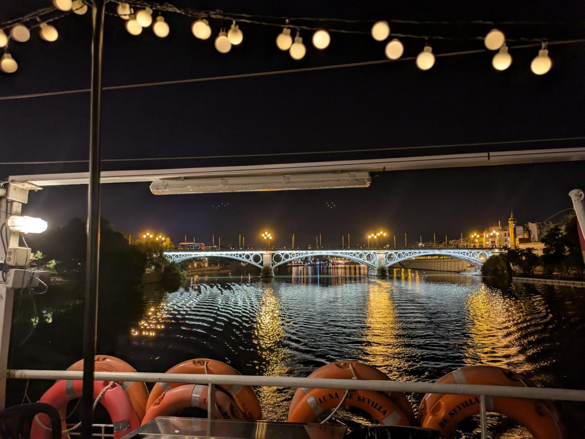 Sunterrace Loft-Triana'S Star, 10' From City Center! セビリア エクステリア 写真